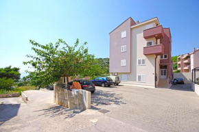 Apartmani Cezar Makarska